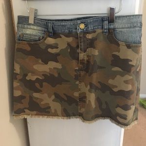 Michael Kors Camp Skirt